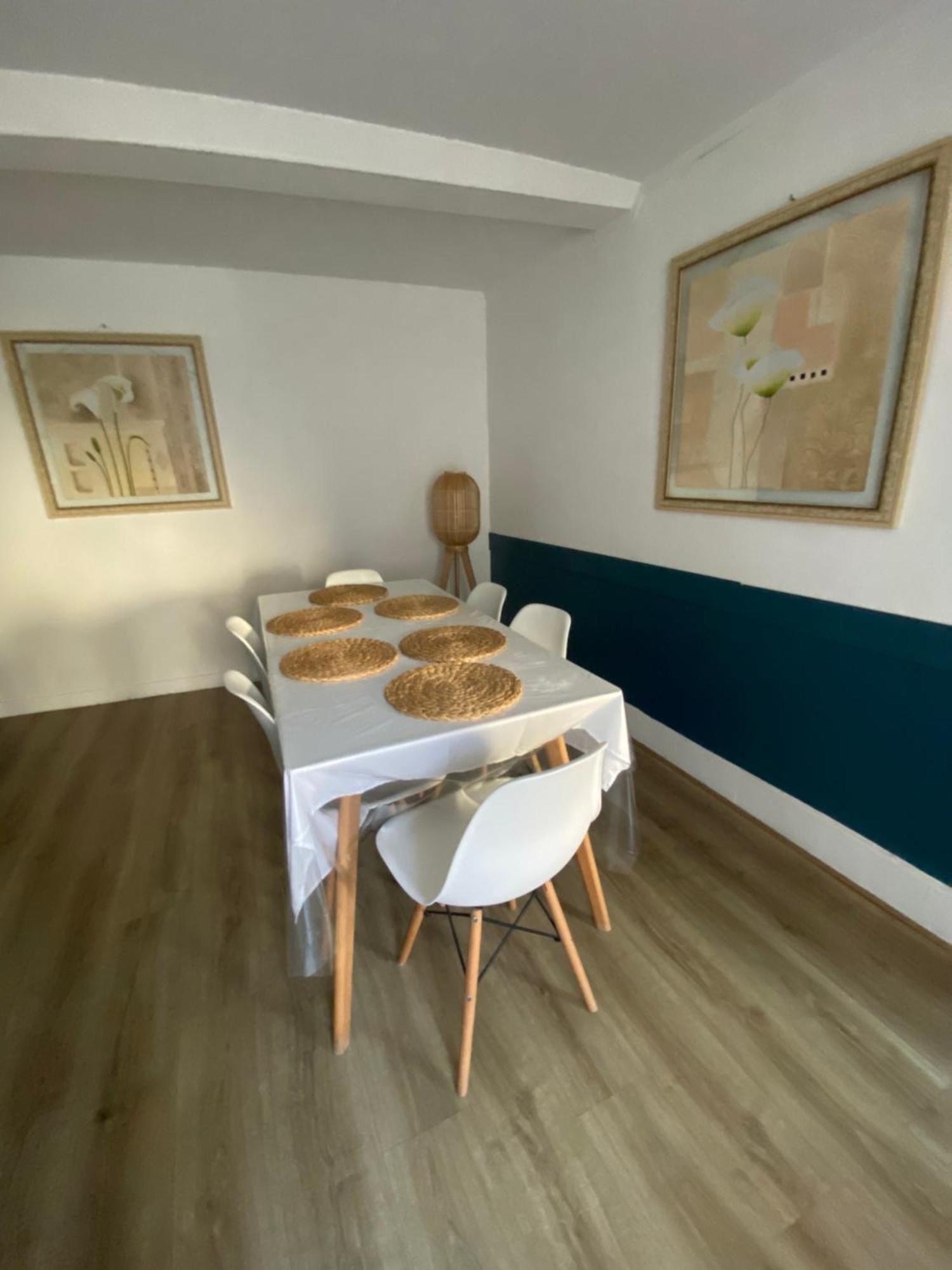 Authentique Maison De Pecheur A Port-en-bessin Holiday home